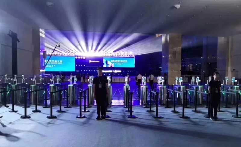 中控人臉識別通道閘