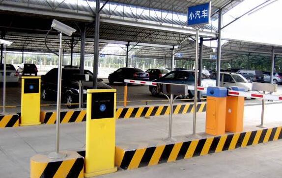 車(chē)庫(kù)出入口道閘