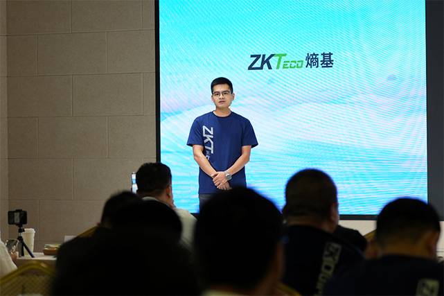 熵基產(chǎn)品推薦官：葉超