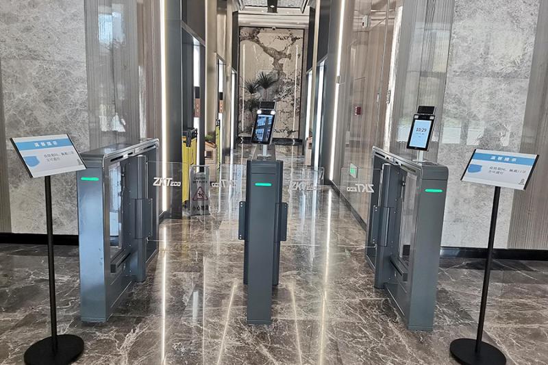 熵基科技助力地標(biāo)級寫字樓打造人車通行新體驗(yàn)