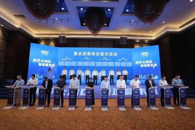 成渝走進(jìn)大灣區(qū)，云鹿簽約成為16個(gè)重點(diǎn)項(xiàng)目之一