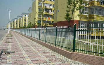 護(hù)欄 - 鍍鋅噴塑護(hù)欄