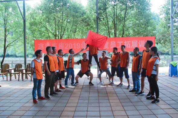 飛翔隊：飛翔飛翔，永遠最強