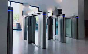 上海英國(guó)學(xué)校（浦西校區(qū)）速通門(mén)案例 - 中出網(wǎng)-智能出入口與停車(chē)充電門(mén)戶