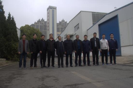 政協(xié)本溪自治縣相關領導蒞臨巍華造參觀指導