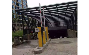 湖南裕華名居小區(qū)智能停車場系統(tǒng)案例