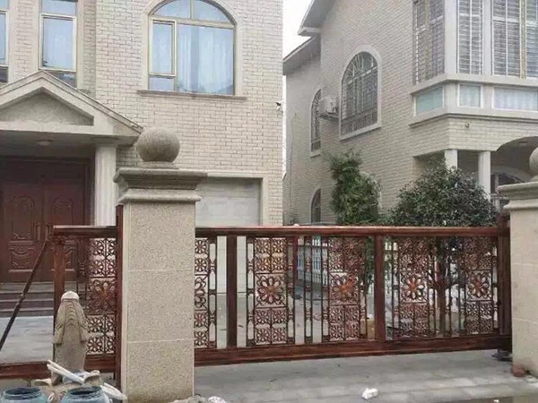 河南鄭州懸浮門工程案例 - 中出網(wǎng)-智能出入口與停車充電門戶