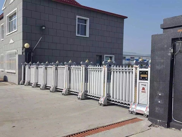 黑龍江寶清縣樺寶農(nóng)副產(chǎn)品責(zé)任有限公司伸縮門(mén)工程案例 - 中出網(wǎng)-智能出入口與停車(chē)充電門(mén)戶(hù)