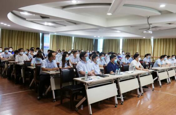 江蘇國強(qiáng)集團(tuán)溧陽基地召開精益生產(chǎn)月度總結(jié)及表彰大會