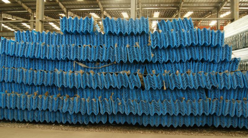 噴塑護(hù)欄板