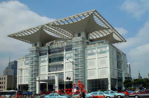 上海城市規(guī)劃展示館自動(dòng)門(mén)案例 - 中出網(wǎng)-智能出入口與停車(chē)充電門(mén)戶(hù)