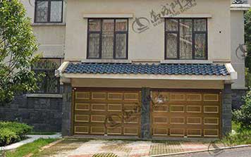 實(shí)木鋁合金車庫(kù)門