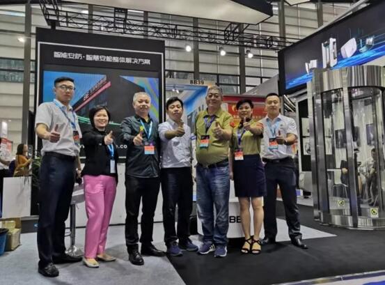 回顧歷屆展會，每一次精彩亮相和呈現(xiàn)