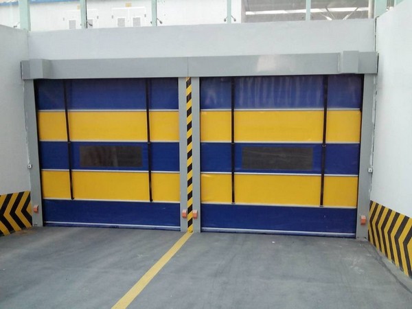 地下停車場快速堆積門