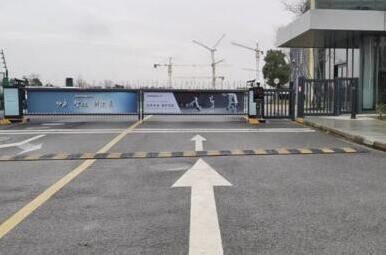 人行、車行一體化智慧管理，百勝智能助力新松機(jī)器人數(shù)字化工廠建設(shè)