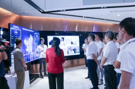 百勝智能接待江西省副省長(zhǎng)羅小云一行蒞臨南昌科技廣場(chǎng)調(diào)研科技創(chuàng)新工作