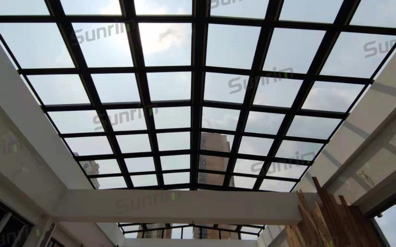 德國福斯電動屋頂