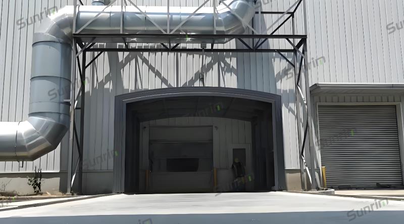 廠房之間電動連廊