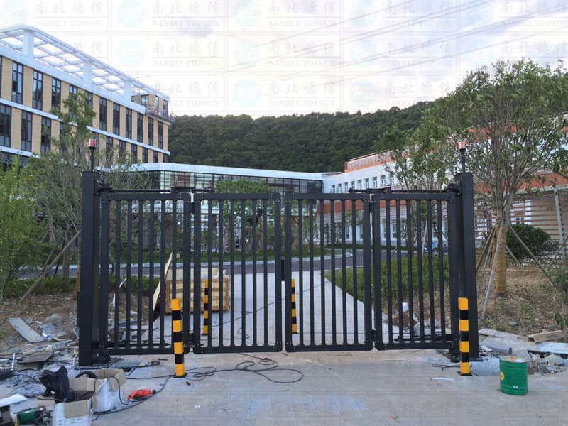 臺(tái)州二電廠智能安全伸縮平移門工程案例 - 中出網(wǎng)-智能出入口與停車充電門戶