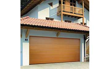 車(chē)庫(kù)門(mén)