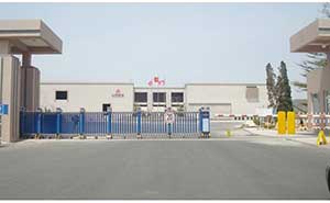 山花集團(tuán)伸縮門案例 - 中出網(wǎng)-智能出入口與停車充電門戶