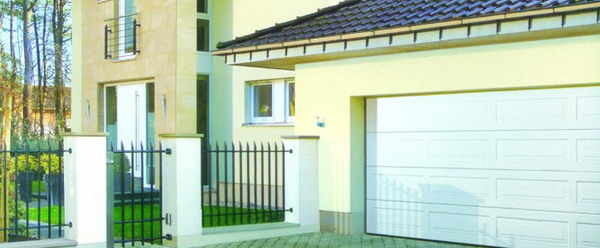 民用車庫(kù)提升門