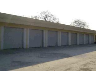 遙控車(chē)庫(kù)門(mén)