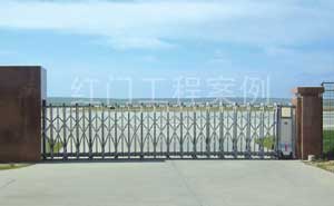 滿洲里西郊機(jī)場(chǎng)伸縮門(mén)案例