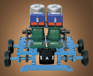 無(wú)軌伸縮開門機(jī)