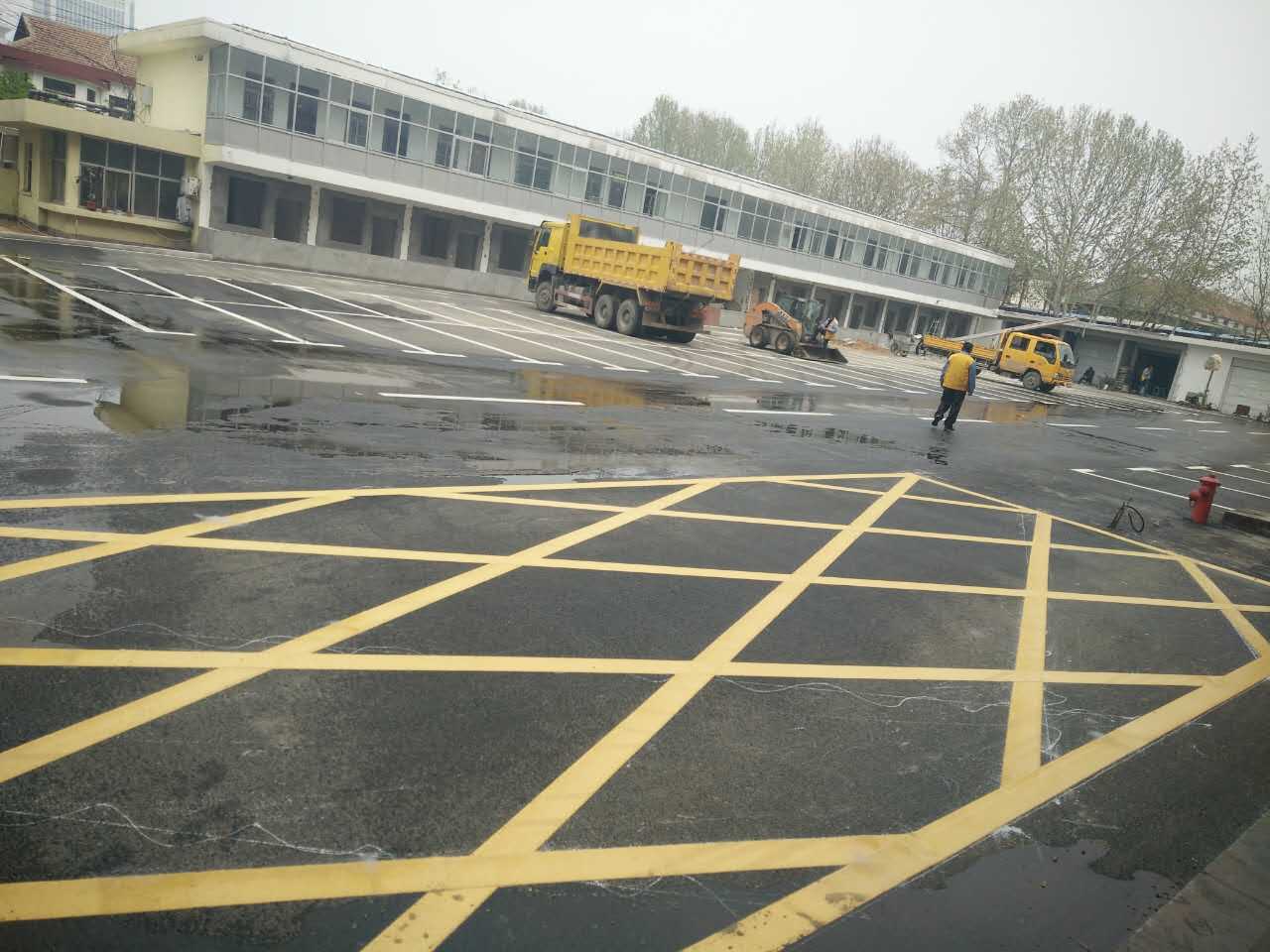 菏澤市潤達交通安全設(shè)施有限公司