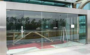 自動感應(yīng)門