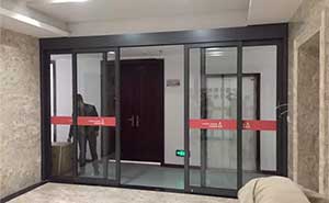 自動感應(yīng)門