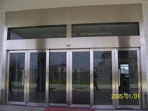 帶固定搖頭不銹鋼包框自動(dòng)感應(yīng)門(mén)