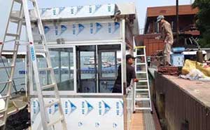 柳江河水上游艇崗亭案例 - 中出網(wǎng)-智能出入口與停車充電門戶