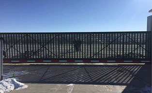 汗海進(jìn)電站封板懸浮門工程案例