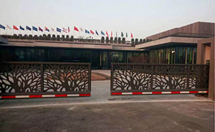 江蘇無錫CM760對開懸浮門工程案例