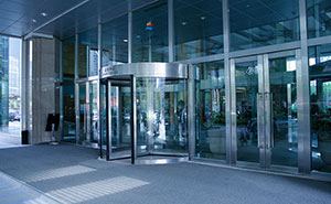 KM023系列手動(dòng)旋轉(zhuǎn)門(mén)