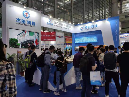 參訪客戶絡繹不絕 看得見的反恐魅力