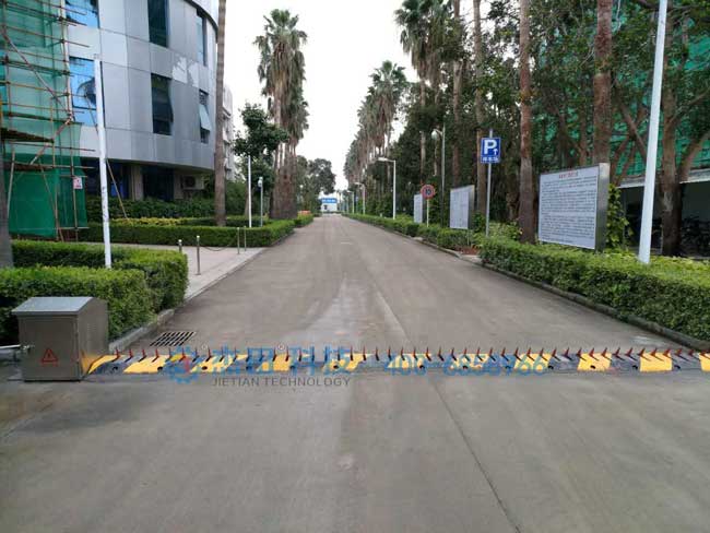 廈門高殿水廠破胎器案例 - 中出網(wǎng)-智能出入口與停車充電門戶