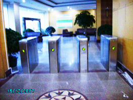 昆明電視臺通道閘案例 - 中出網(wǎng)-智能出入口與停車充電門戶