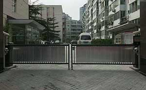 國家測繪局廣告道閘車牌識別系統(tǒng)案例