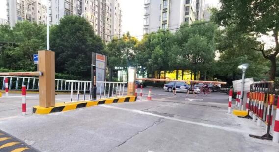 藍卡AIoT無人化停車場管理系統(tǒng)