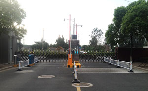 鹽城工學(xué)院大學(xué)停車場系統(tǒng)案例