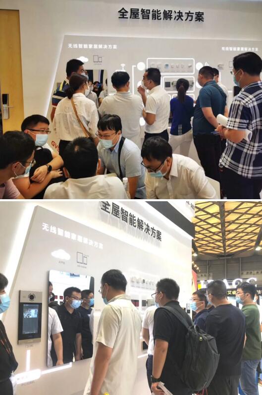 狄耐克“全屋智能解決方案”及全屋智能體驗廳吸引了眾多觀眾進(jìn)一步前來了解與感受