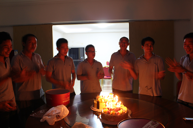 其樂融融，安快員工開心過生日！