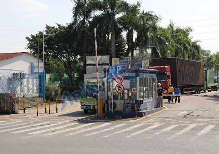 銘可達(dá)物流園安快車牌識(shí)別案例 - 中出網(wǎng)-智能出入口與停車充電門戶