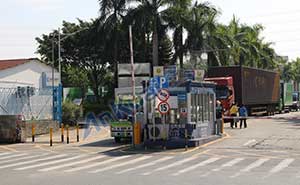 銘可達(dá)物流園安快車牌識別案例