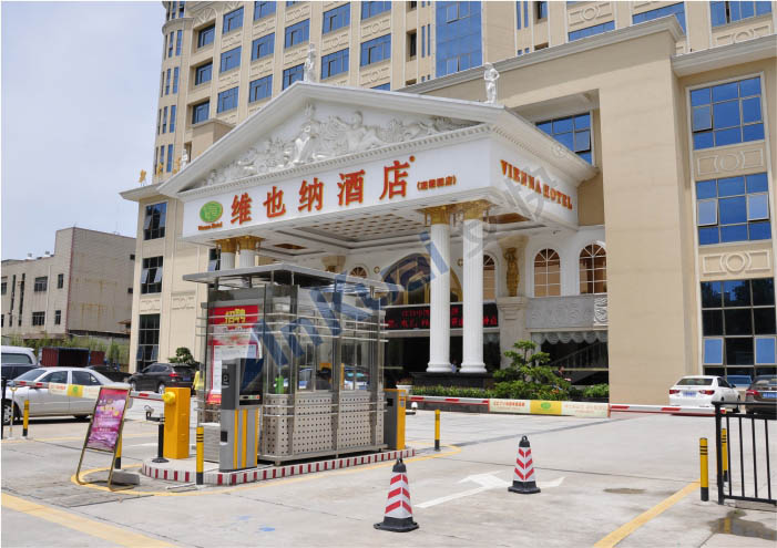 深圳觀瀾維也納酒店安快AK804停車場系統(tǒng)案例 - 中出網(wǎng)-智能出入口與停車充電門戶