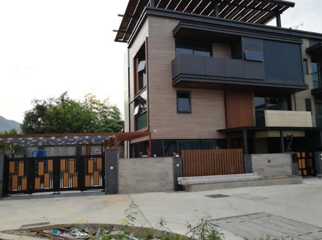 香港元朗 - 中出網(wǎng)-智能出入口與停車充電門戶