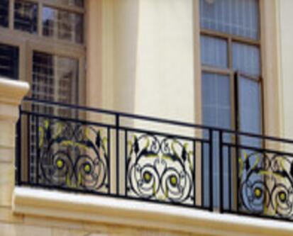 鐵藝護(hù)欄 - 典雅鐵藝陽臺護(hù)欄